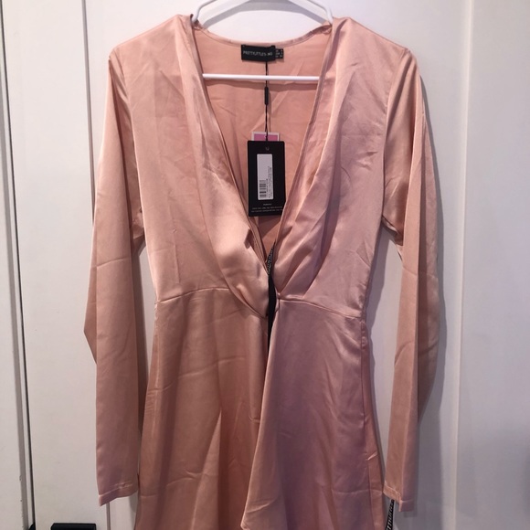 Pretty Little Thing Satin Long Sleeve Wrap Dress - Picture 2 of 3